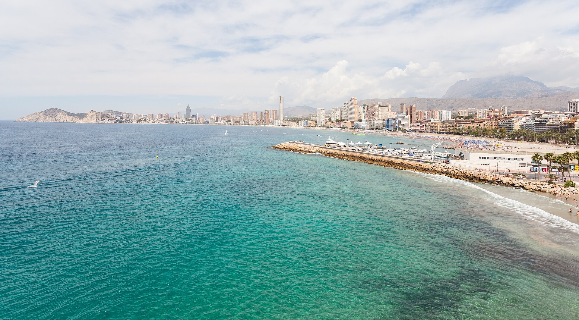 Playa de Poniente, Benidorm, España
