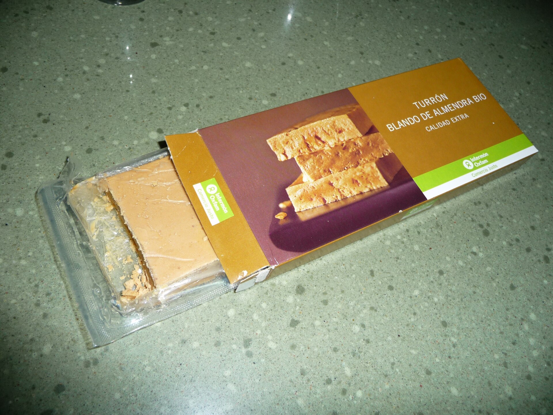 Turrón de Jijona de Comercio Justo.