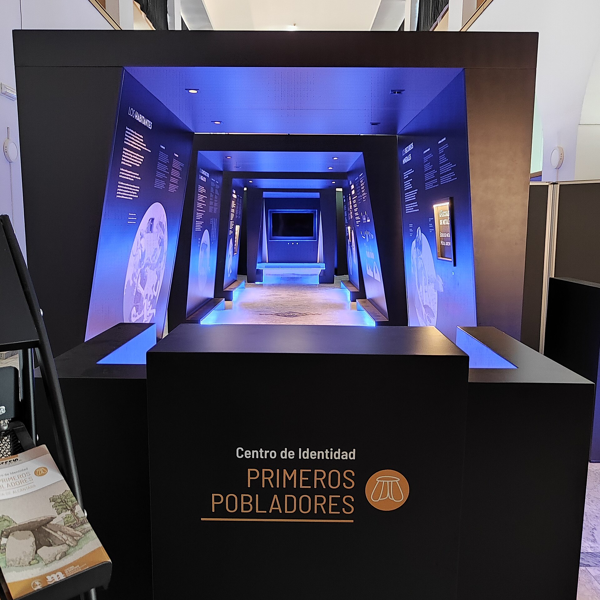 Centro de Identidad de los Primeros Pobladores, Valencia de Alcántara
